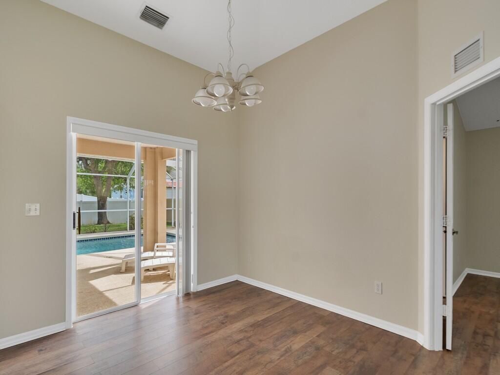 962 Montrose Avenue, Sebastian, FL 32958 Photo