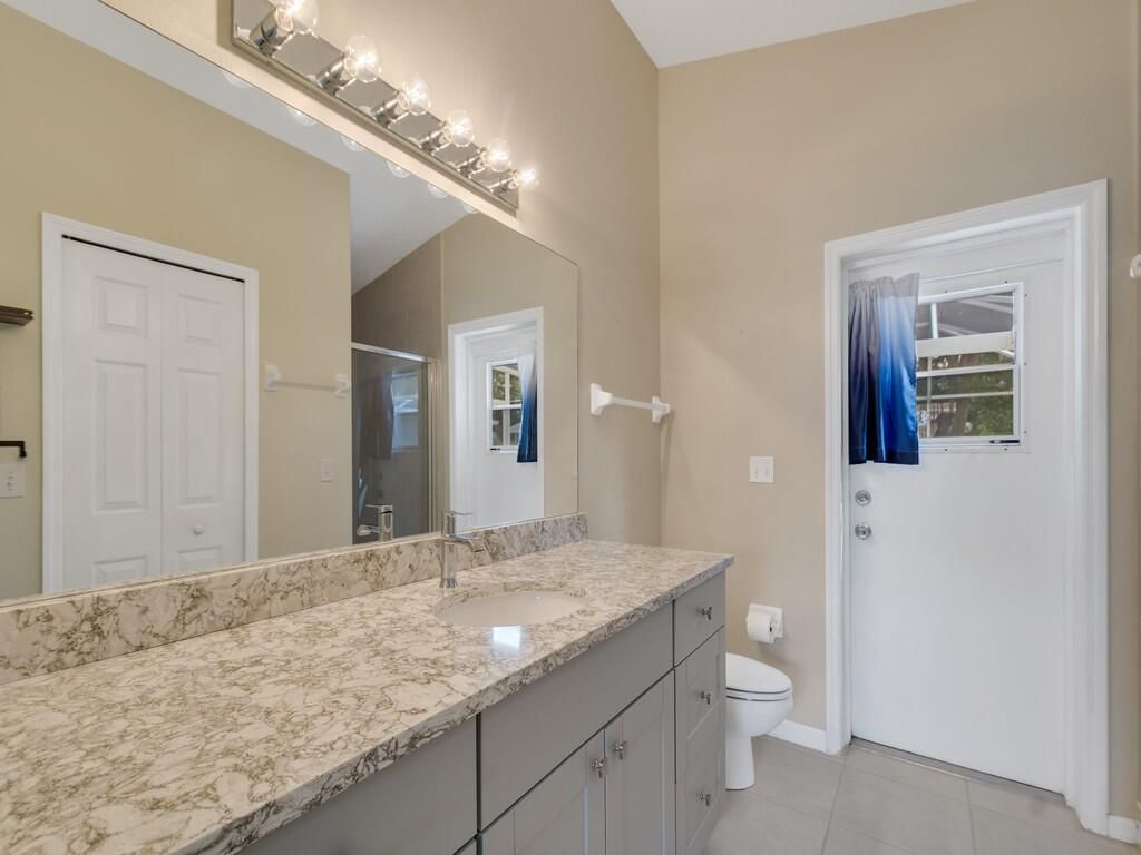 962 Montrose Avenue, Sebastian, FL 32958 Photo