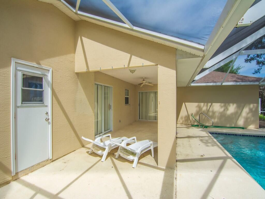 962 Montrose Avenue, Sebastian, FL 32958 Photo