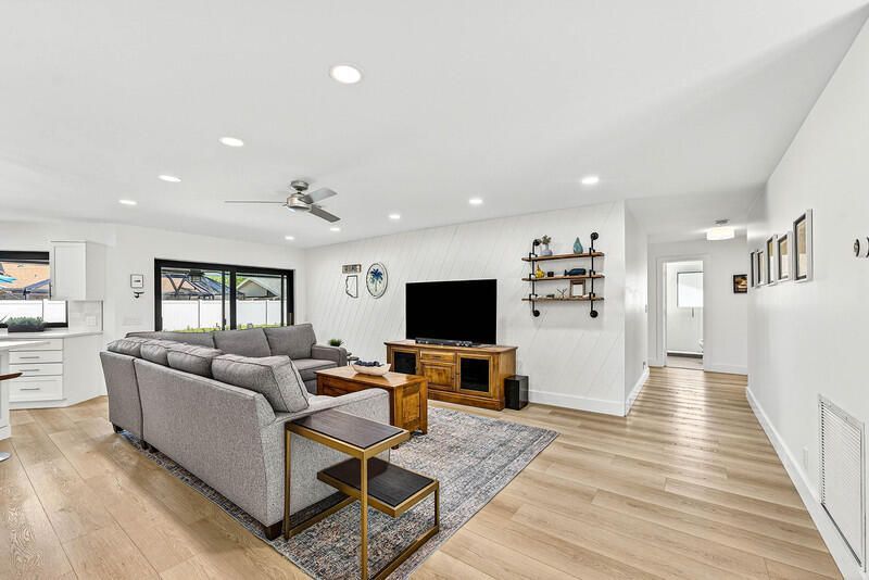 3028 NW 28th Avenue, Boca Raton, FL 33434 Photo