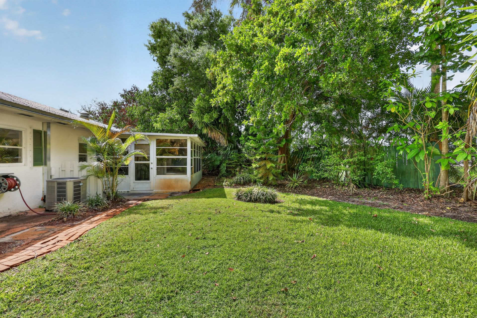 1233 NW River Terrace, Stuart, FL 34994 Photo