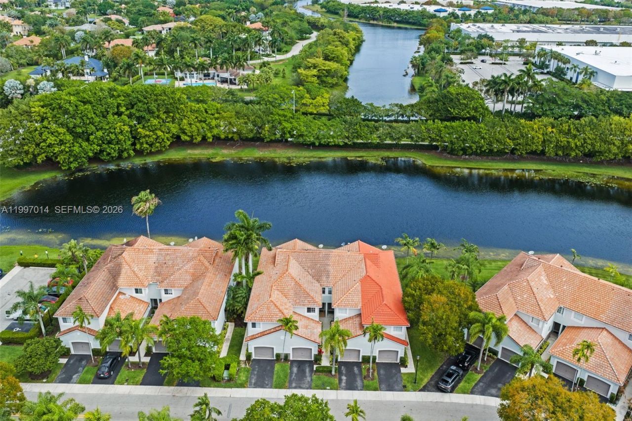 3676 San Simeon Cir, Weston, FL 33331 Photo