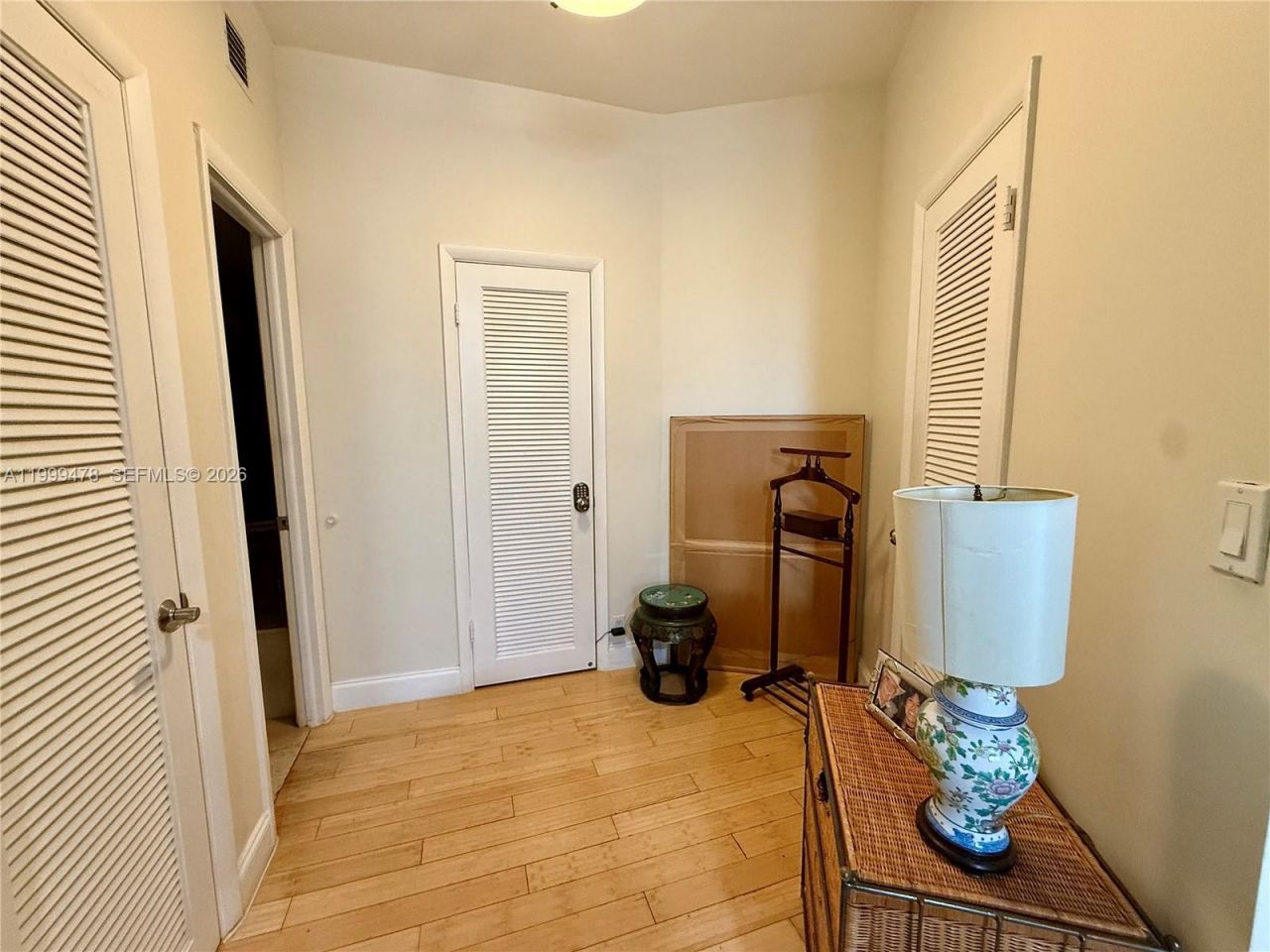 1121 Crandon Blvd, Unit E107, Key Biscayne, FL 33149 Photo