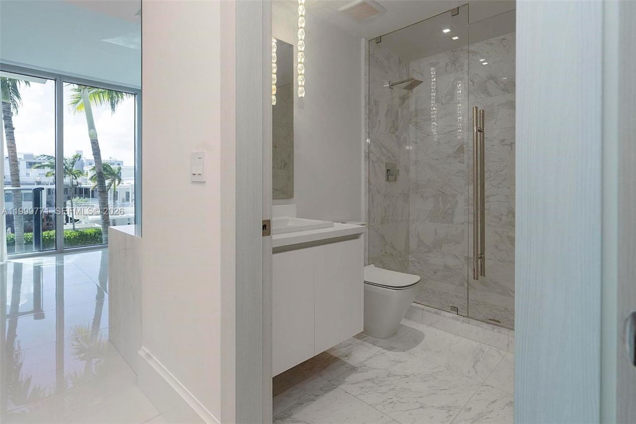 701 N Fort Lauderdale Beach Blvd, Unit TH3, Fort Lauderdale, FL 33304 Photo