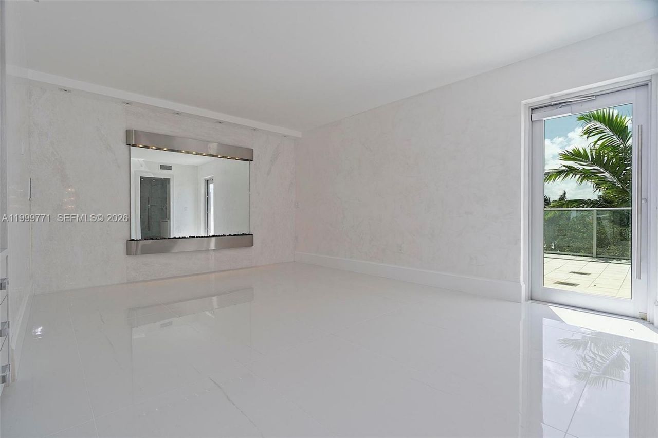 701 N Fort Lauderdale Beach Blvd, Unit TH3, Fort Lauderdale, FL 33304 Photo