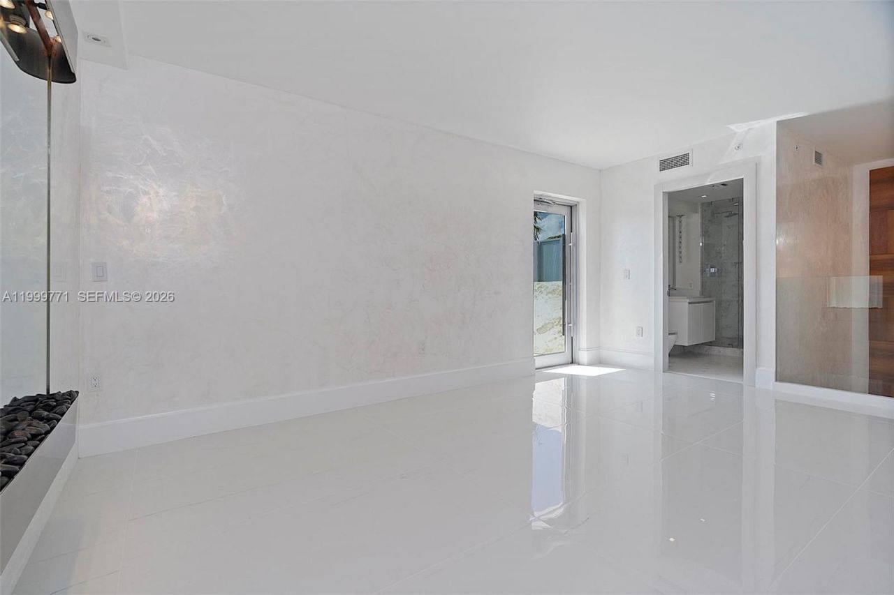 701 N Fort Lauderdale Beach Blvd, Unit TH3, Fort Lauderdale, FL 33304 Photo