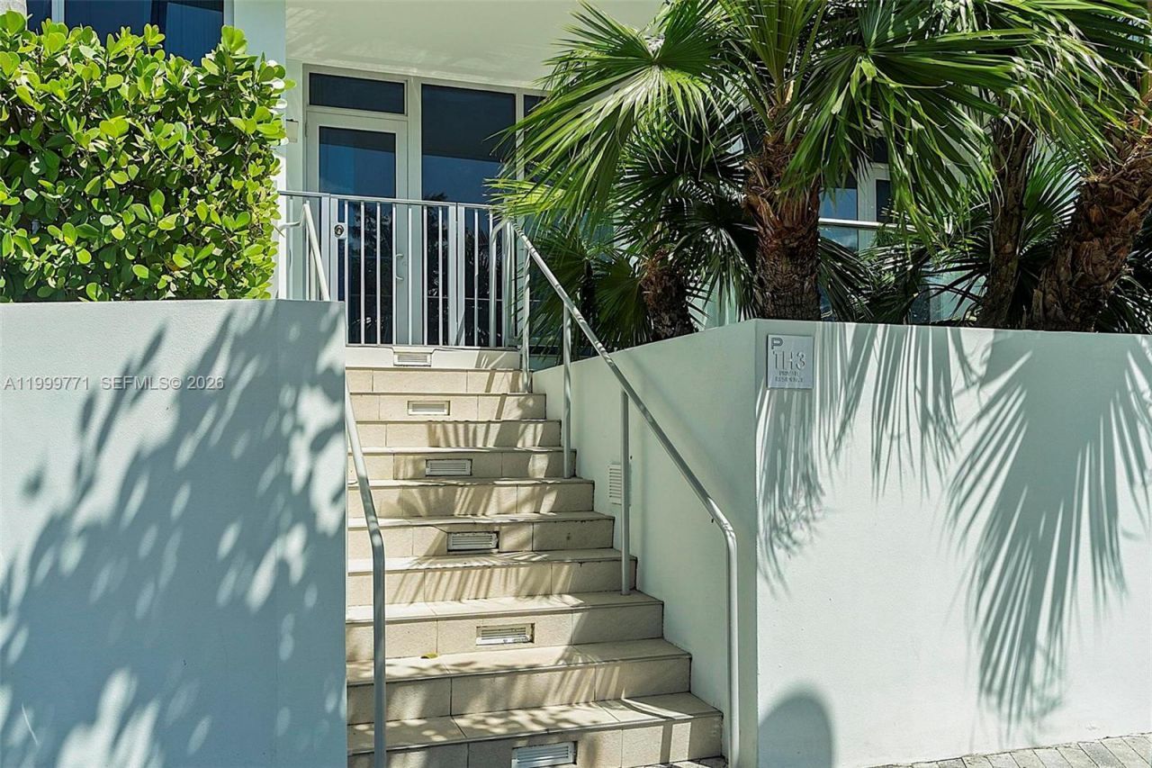 701 N Fort Lauderdale Beach Blvd, Unit TH3, Fort Lauderdale, FL 33304 Photo