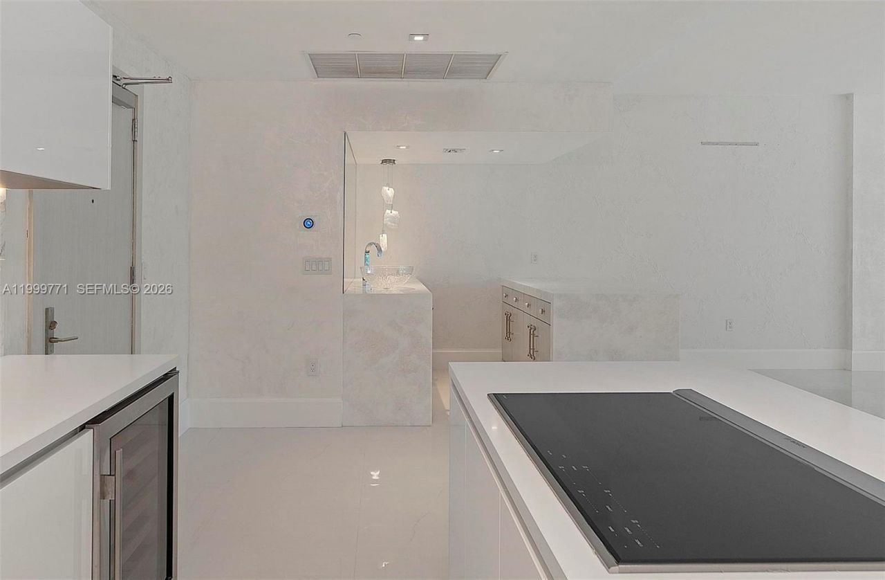 701 N Fort Lauderdale Beach Blvd, Unit TH3, Fort Lauderdale, FL 33304 Photo