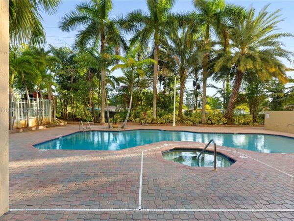 3500 Coral Way, Unit 1112, Miami, FL 33145