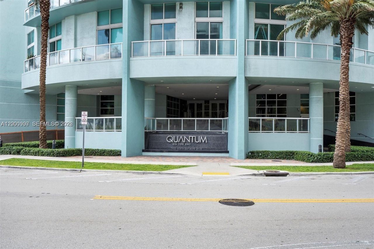 1900 N Bayshore Dr, Unit 3311, Miami, FL 33132 Photo
