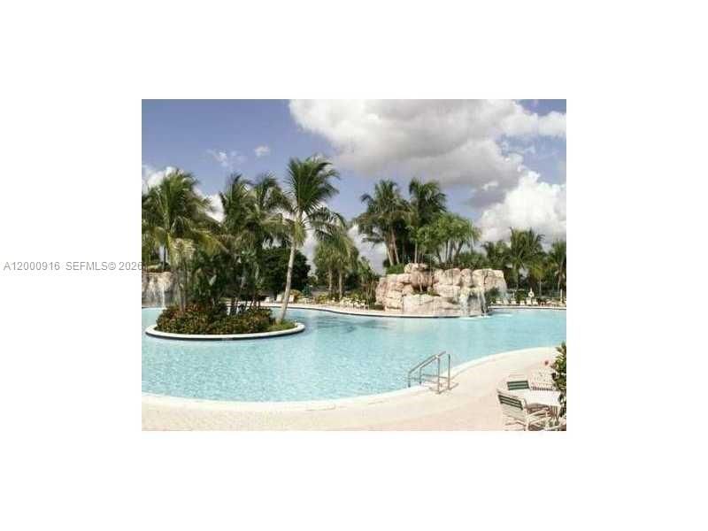 10730 NW 66 St, Unit 303, Miami, FL 33178 Photo