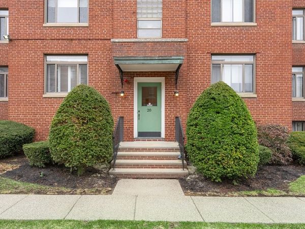 20 Ashland St, Unit 1L, Worcester, MA 01609