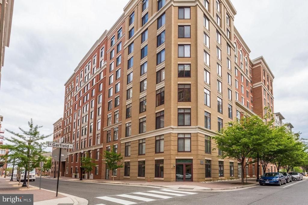 1201 N Garfield Street, Unit PH10, Arlington, VA 22201 Main Photo