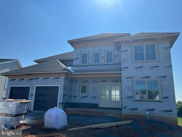 5821 OXTAIL CIRCLE, EAST PETERSBURG, PA 17520