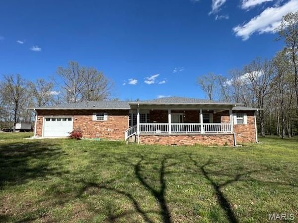 56 Canoy , Wappapello, MO 63966