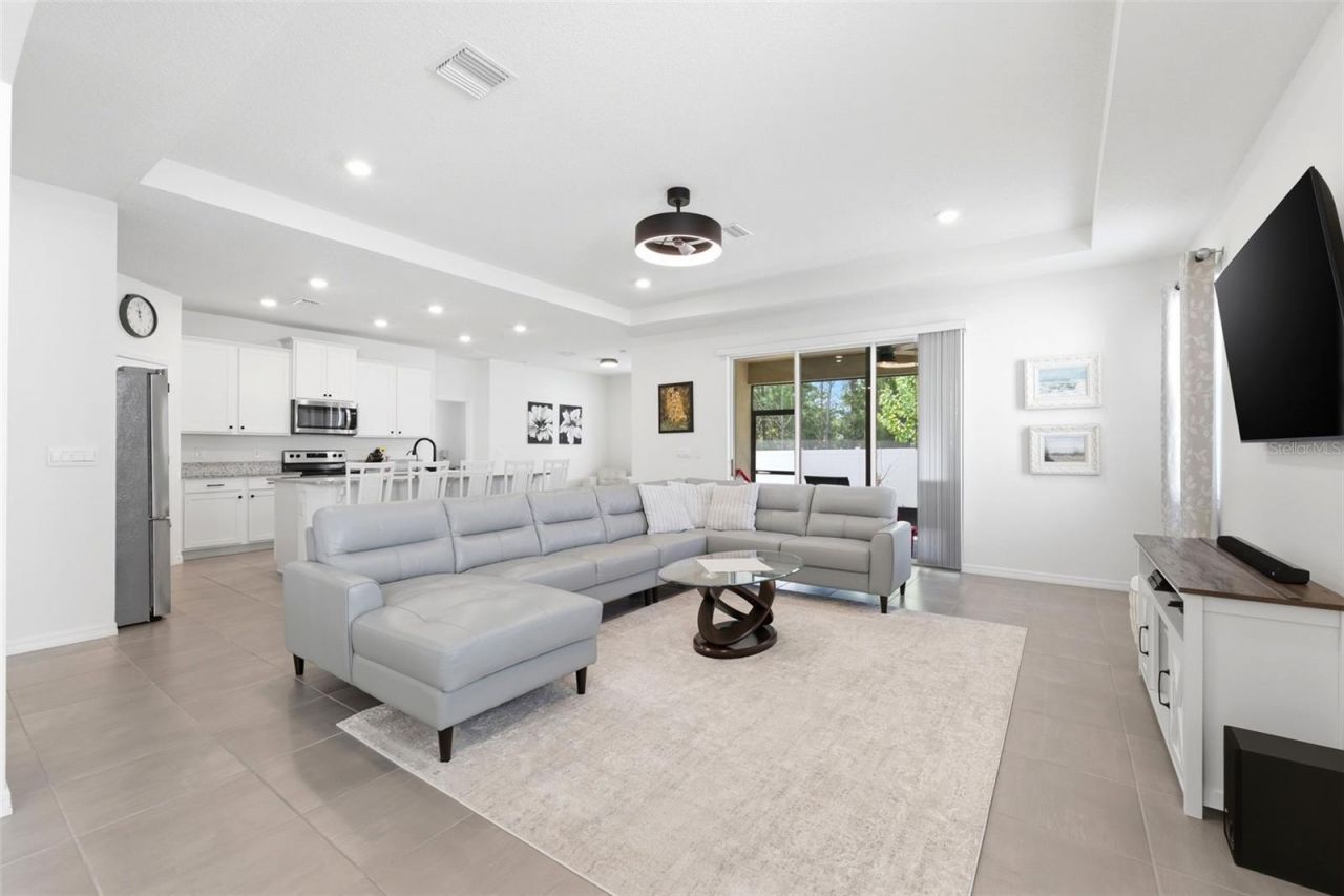 3787 Autumn Amber Drive, Spring Hill, FL 34609 Photo