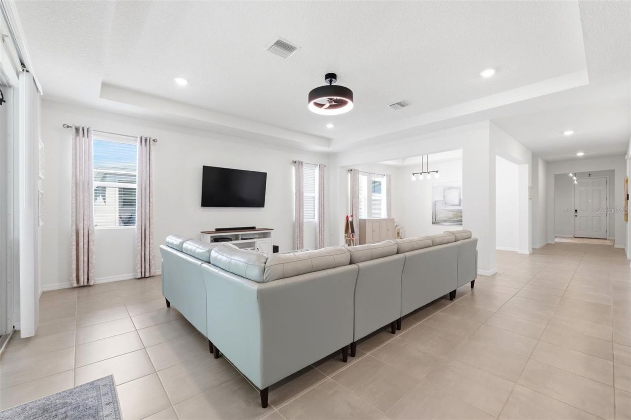 3787 Autumn Amber Drive, Spring Hill, FL 34609 Photo