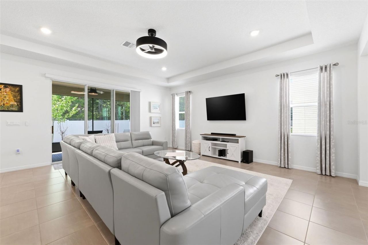 3787 Autumn Amber Drive, Spring Hill, FL 34609 Photo