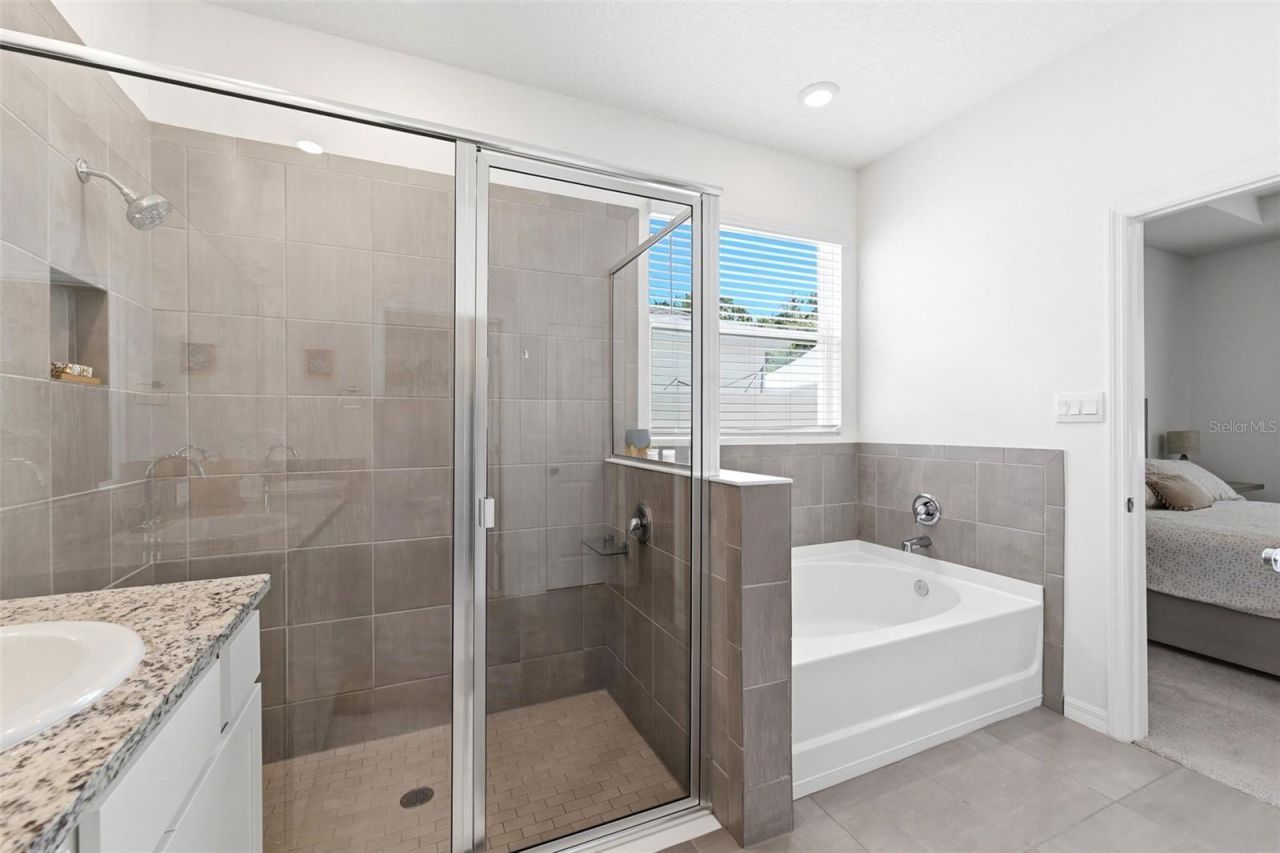3787 Autumn Amber Drive, Spring Hill, FL 34609 Photo