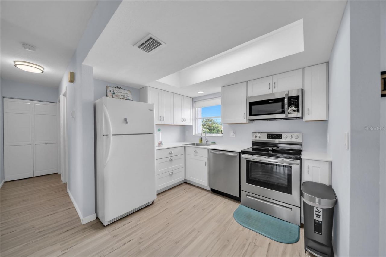1318 Wesley Drive, Unit 124B, Punta Gorda, FL 33950 Photo