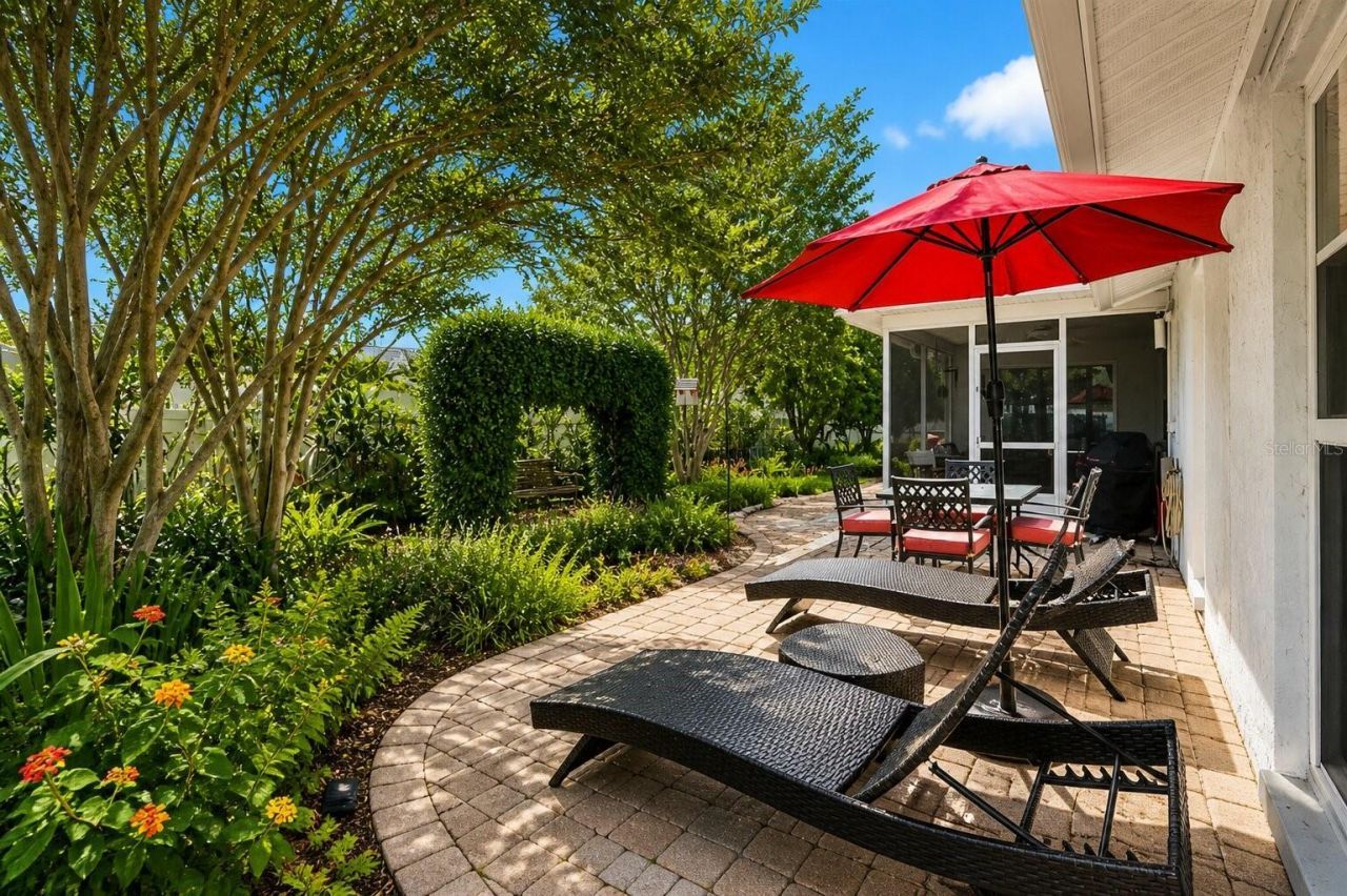 8083 Bayhaven Drive, Seminole, FL 33776 Photo
