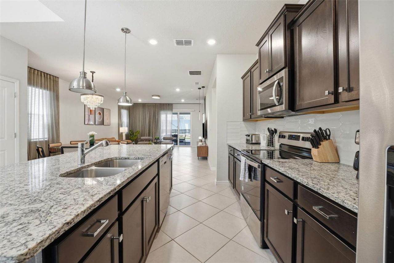 1293 Emerald Row Street, Clermont, FL 34714 Photo