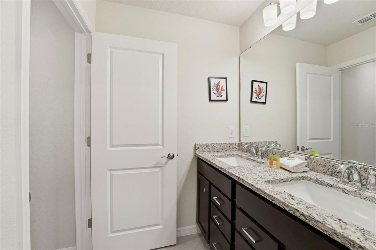 1293 Emerald Row Street, Clermont, FL 34714 Photo