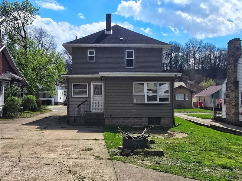 1720 Chestnut Street, Coshocton, OH 43812 Photo 3