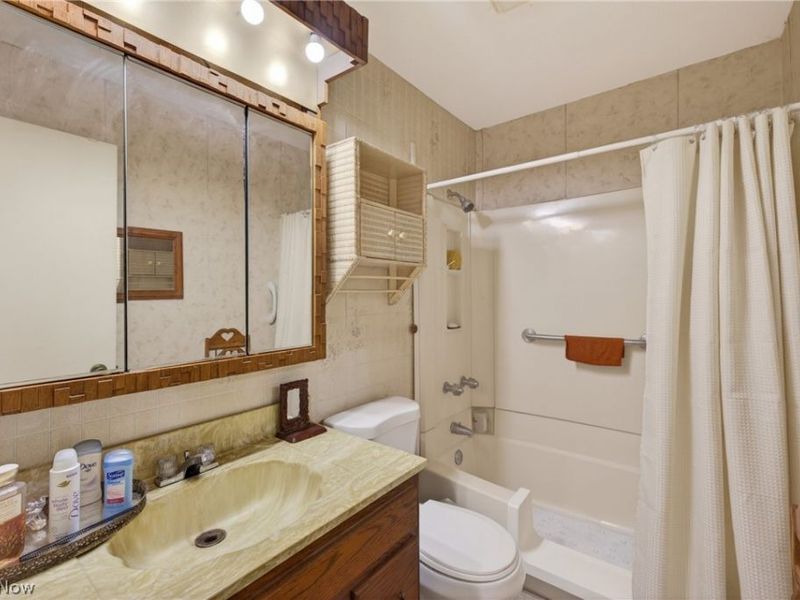 5709 Davis Drive, Mentor, OH 44060 Photo 27