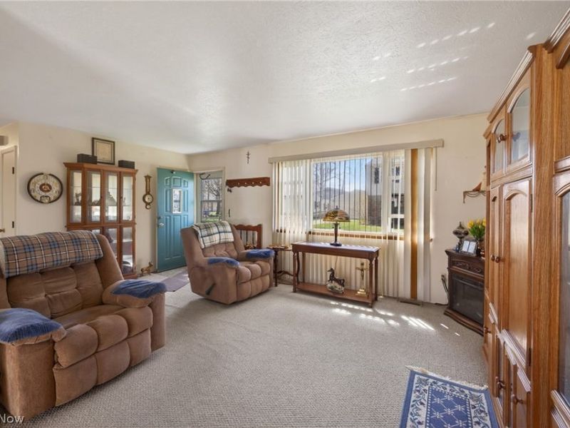 5709 Davis Drive, Mentor, OH 44060 Photo 8