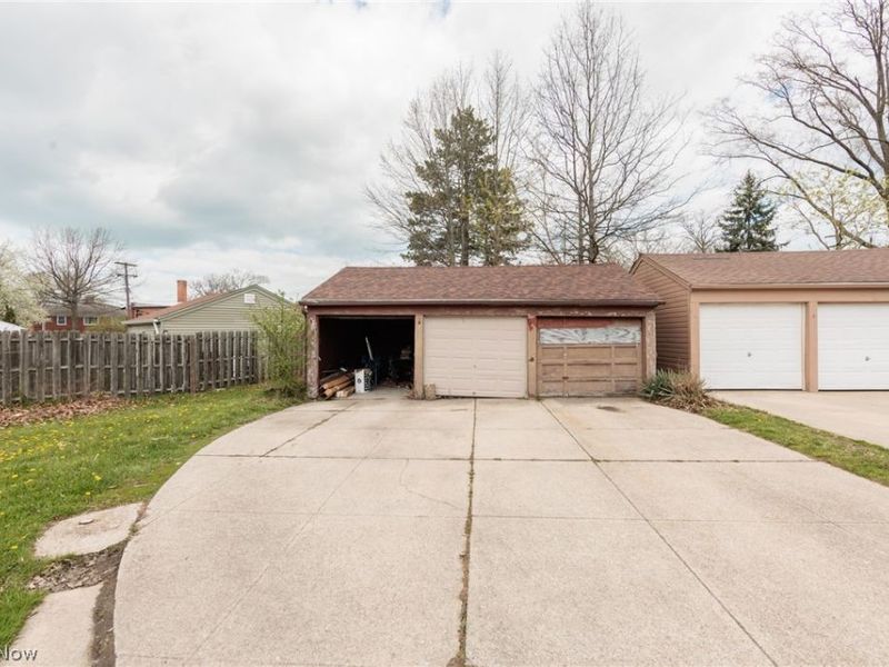 3155 Rocky River Drive, Cleveland, OH 44111 Photo 6