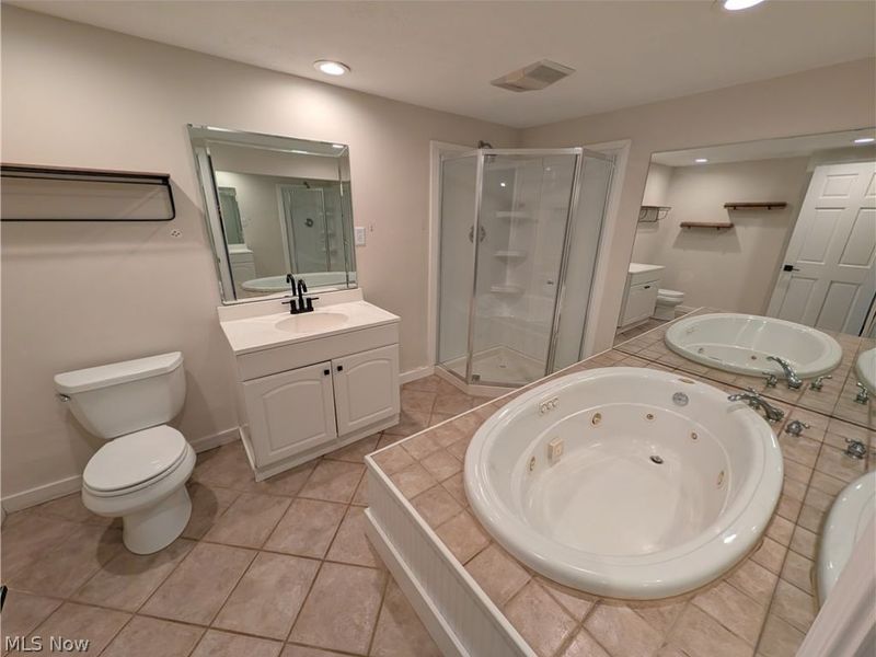 8645 Courtland Drive, Strongsville, OH 44149 Photo 5