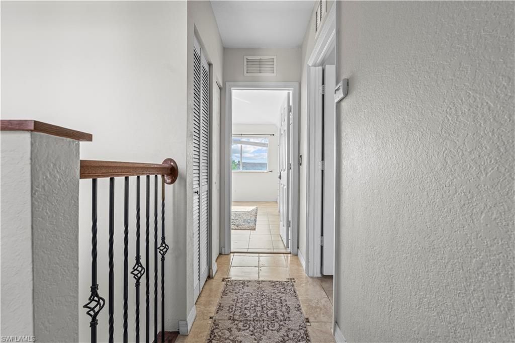 9808 Roundstone Cir, Fort Myers, FL 33967 Photo