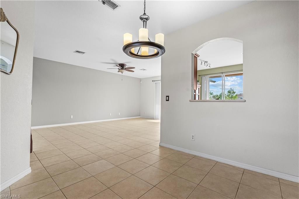 9808 Roundstone Cir, Fort Myers, FL 33967 Photo