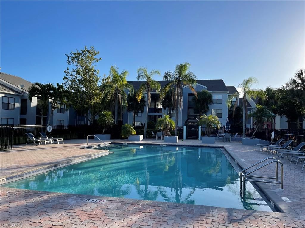 13521 Eagle Ridge Dr, Unit 133, Fort Myers, FL 33912 Photo