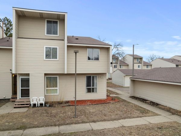 5648 Brookdale Drive N, Brooklyn Park, MN 55443