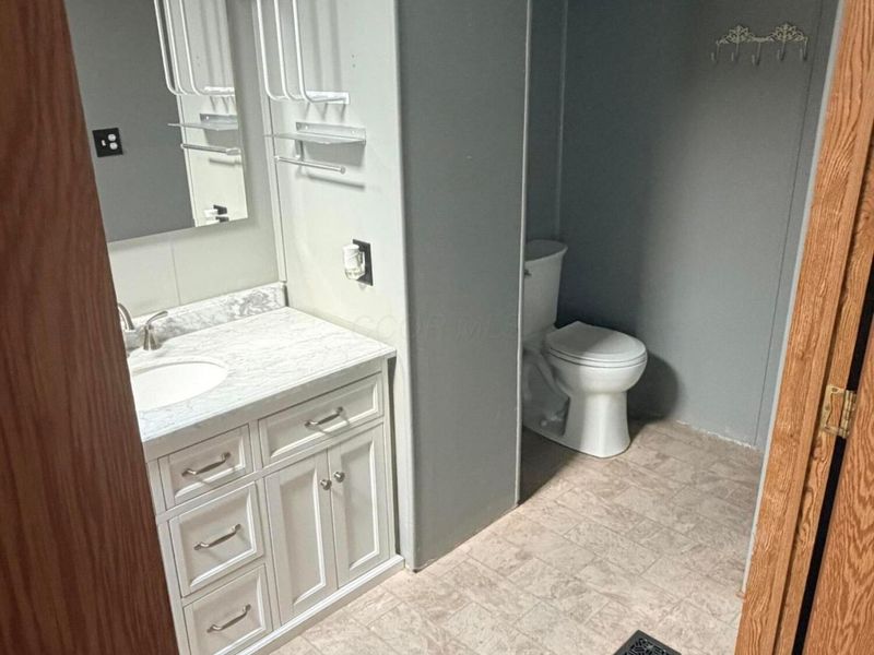 2445 Columbus-Lancaster Road NW, Unit 315, Lancaster, OH 43130 Photo 8