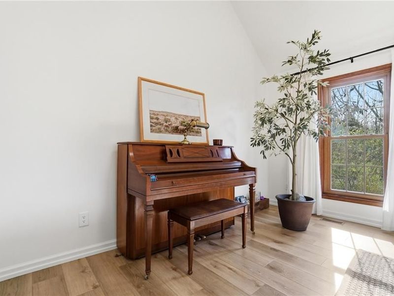 2734 Cricket Woods Drive, Butler Township, OH 45414 Photo 13