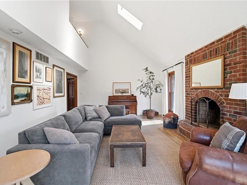 2734 Cricket Woods Drive, Butler Township, OH 45414 Photo 14