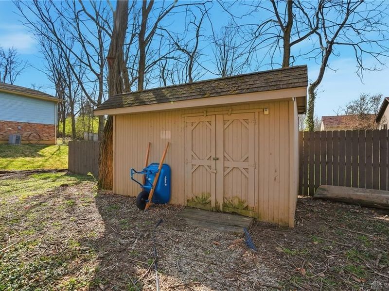 2734 Cricket Woods Drive, Butler Township, OH 45414 Photo 75