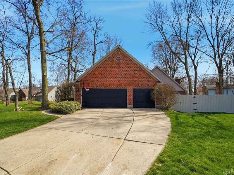 2734 Cricket Woods Drive, Butler Township, OH 45414 Photo 81