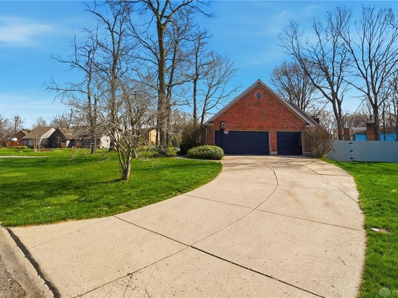 2734 Cricket Woods Drive, Butler Township, OH 45414 Photo 82