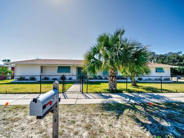 2615 W 11th Street, Panama City, FL 32401
