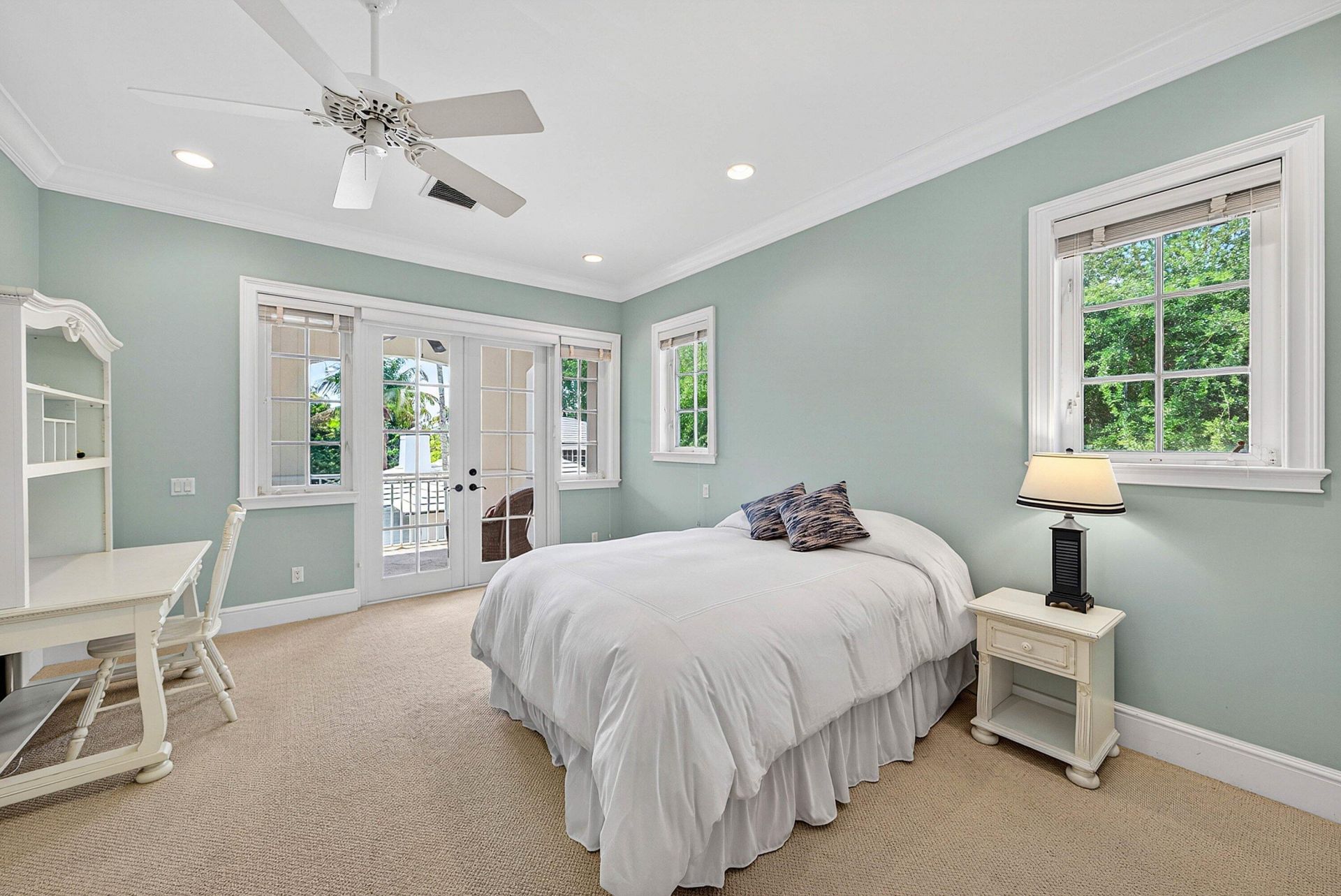 3030 N Ocean Boulevard, Gulf Stream, FL 33483 Photo