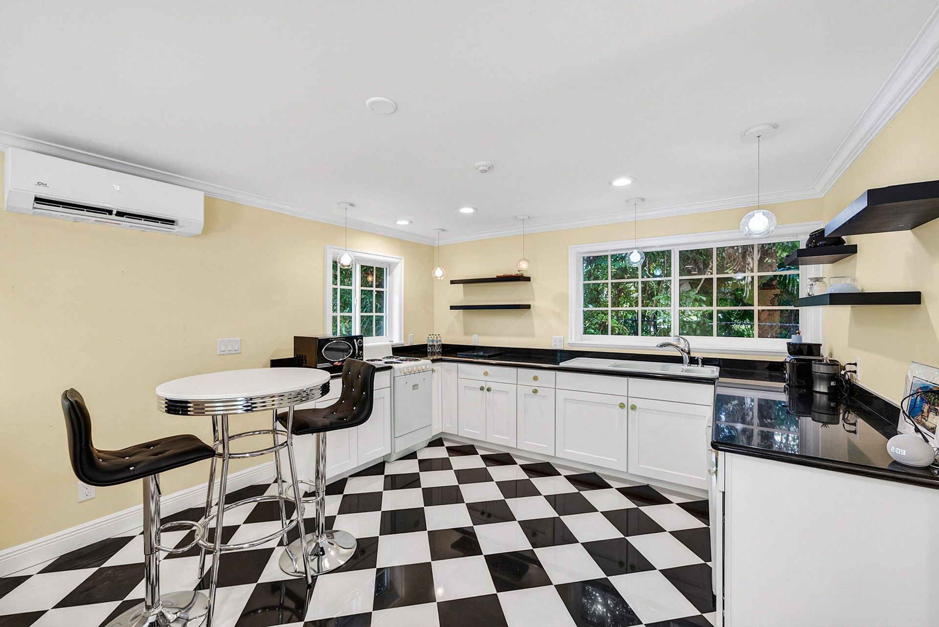 3030 N Ocean Boulevard, Gulf Stream, FL 33483 Photo