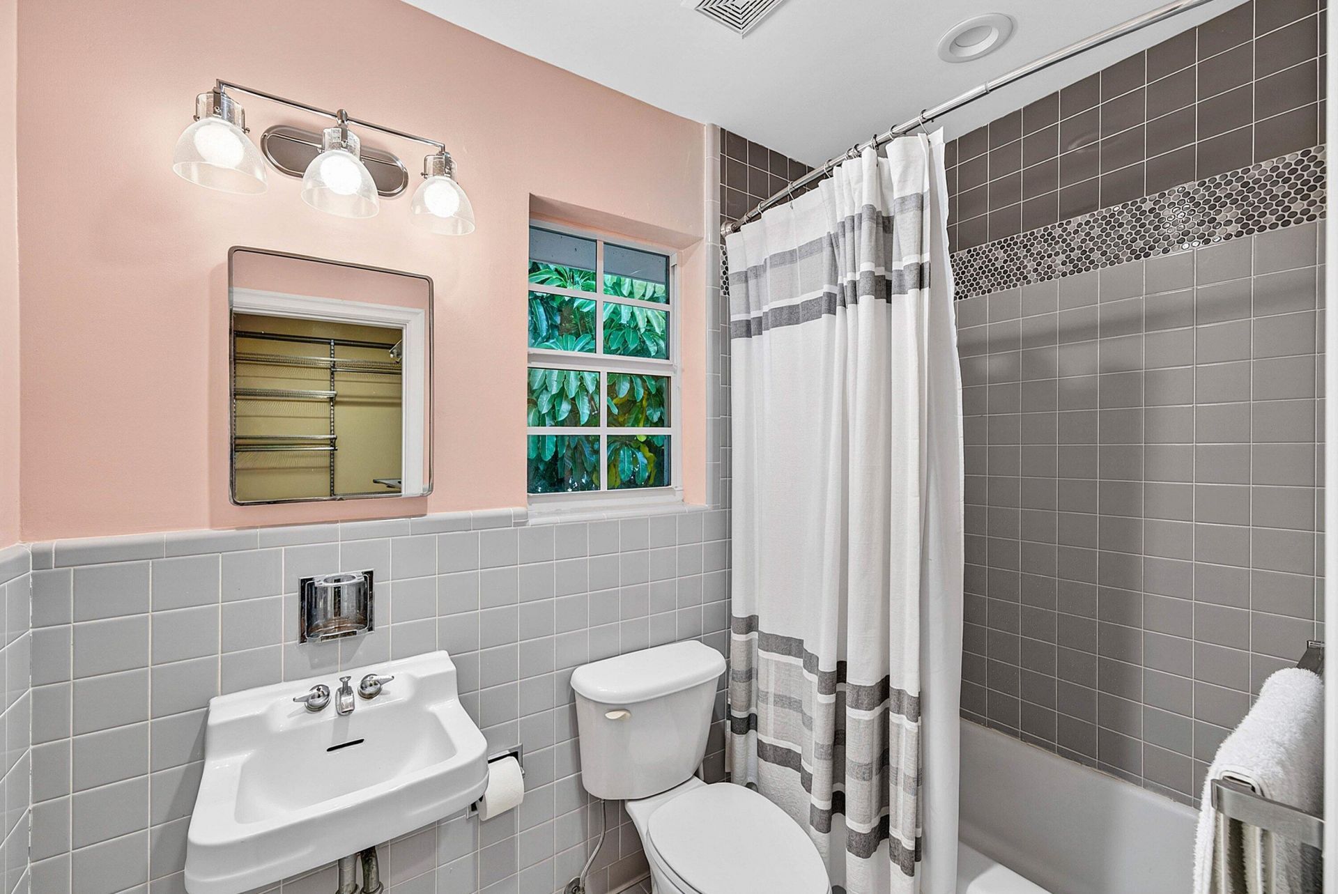 3030 N Ocean Boulevard, Gulf Stream, FL 33483 Photo