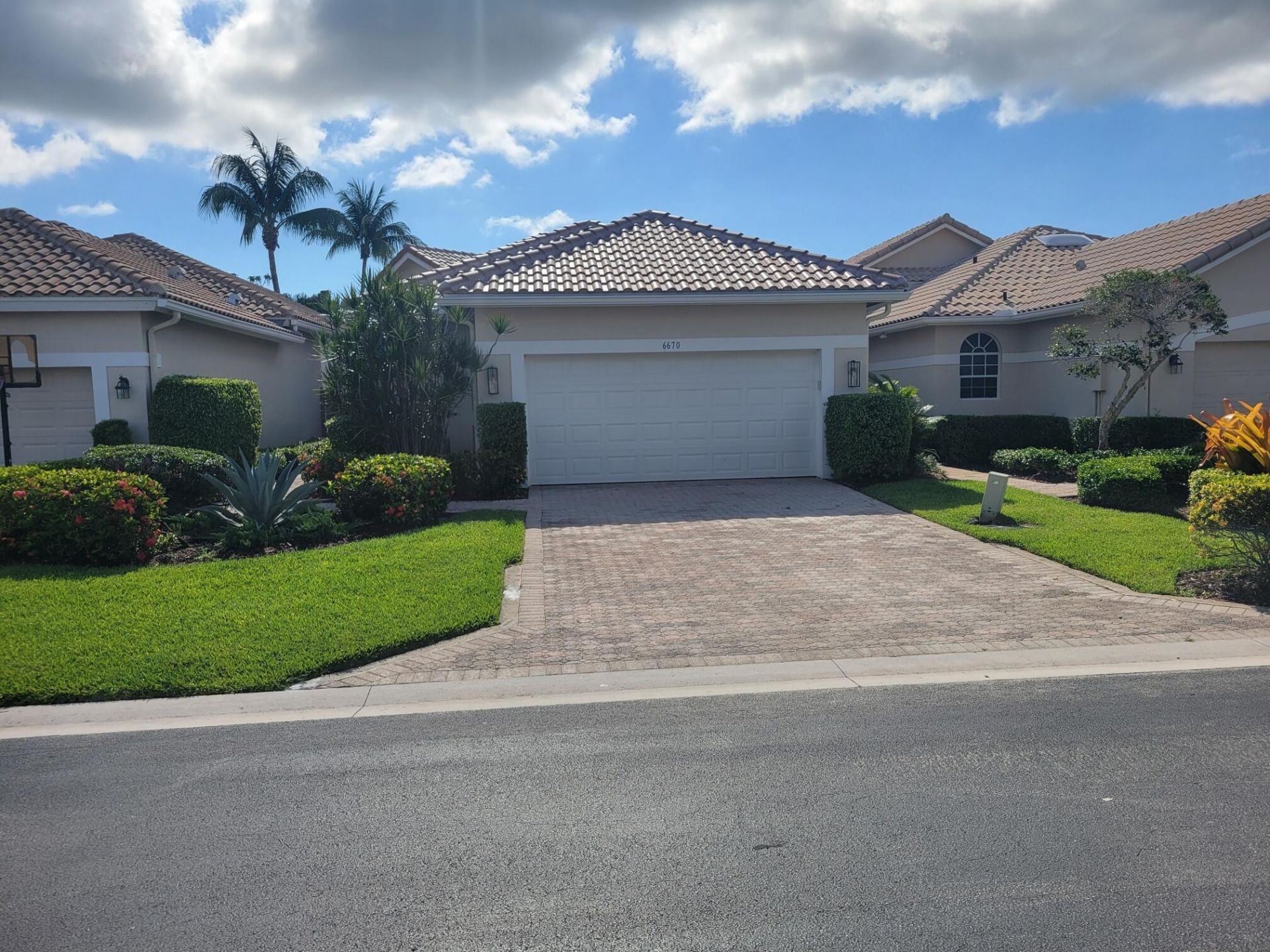 6670 NW 25th Way, Boca Raton, FL 33496 Photo