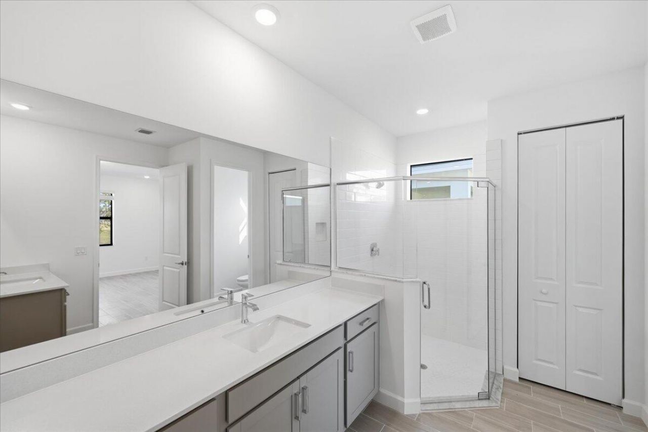 6923 NW Kestrel Lane, Port Saint Lucie, FL 34987 Photo