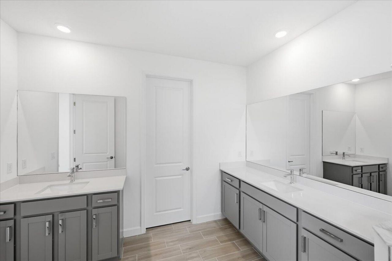 6923 NW Kestrel Lane, Port Saint Lucie, FL 34987 Photo