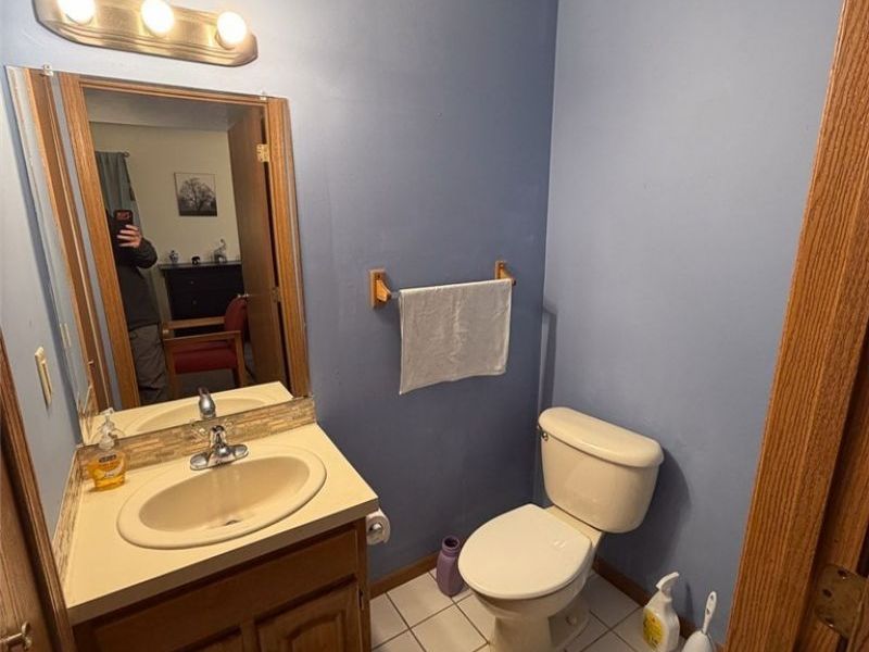 1393 - 1397 Loop Road, Kent, OH 44240 Photo 3